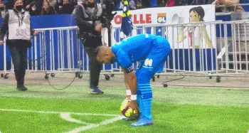 篮球勇士主帅称赞替补群：能量十足