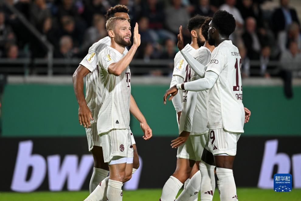 迈阿密夺冠之夜，梅西好兄弟被冷落：决赛无缘出场！赛后委屈落泪