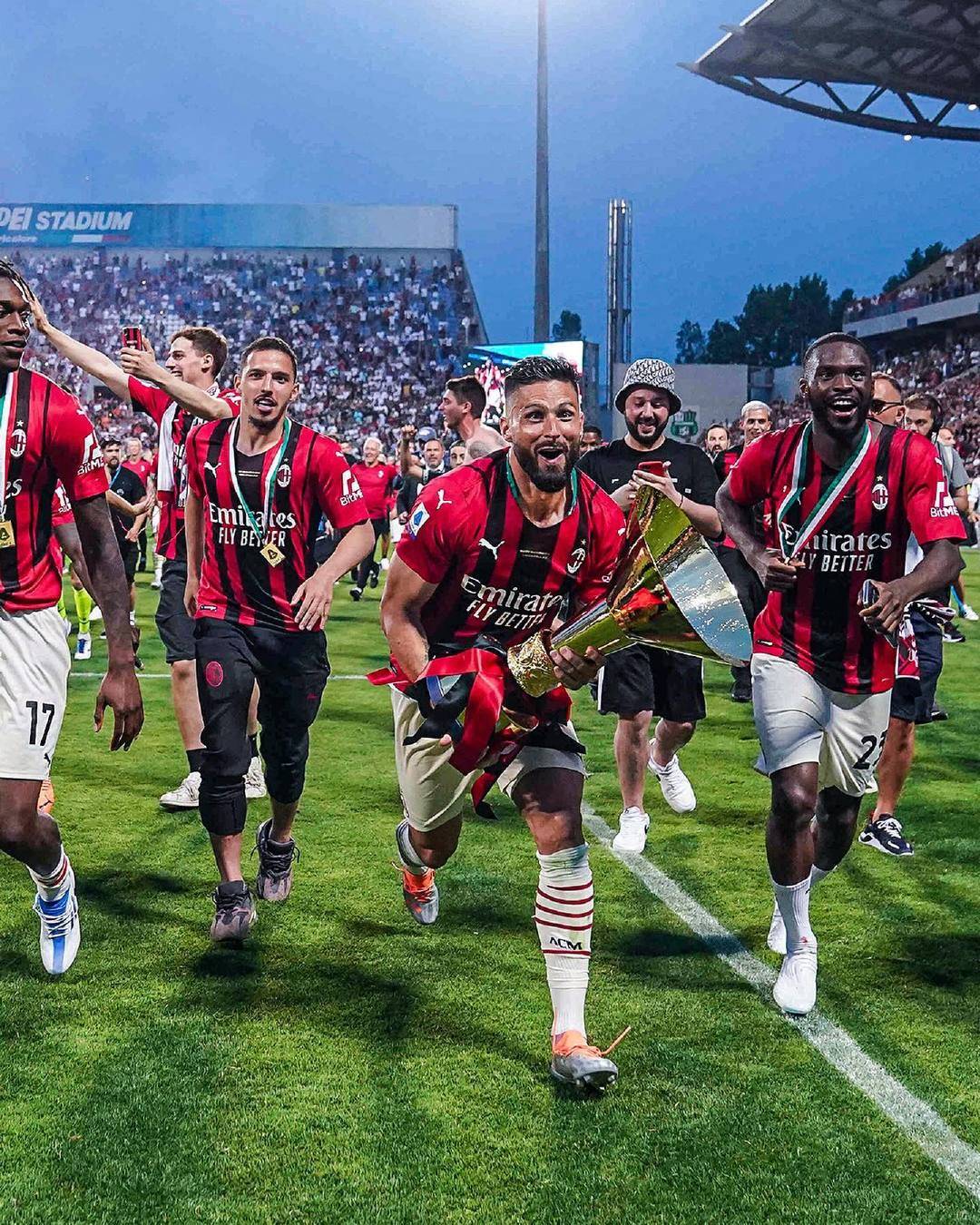 弗兰克：这是我代表浙江的最后一场比赛，我对这里充满了情感