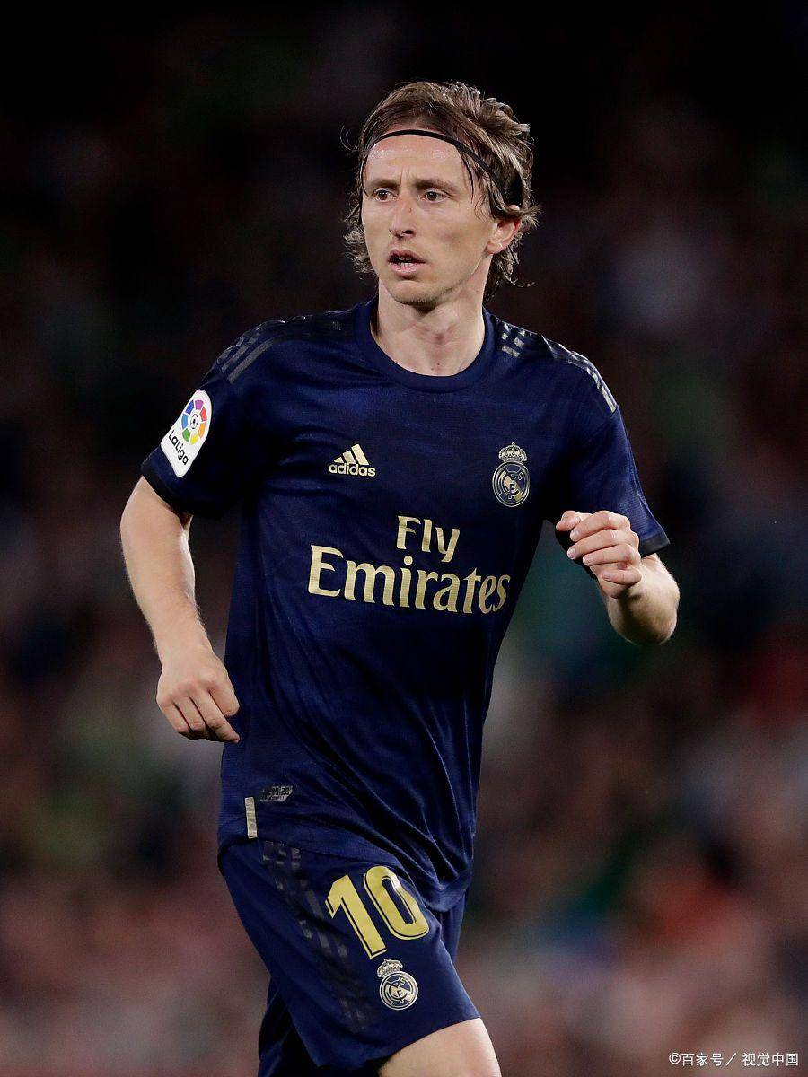 天空体育：维萨预计将在周二回归布伦特福德训练