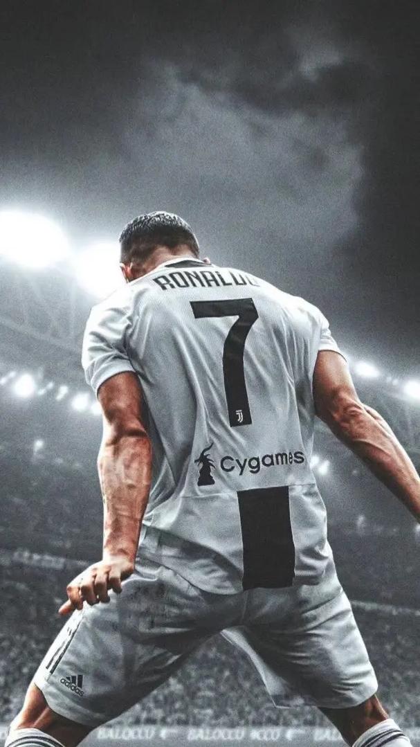 梅西的散步式踢法，背后会有怎样的技术含量？